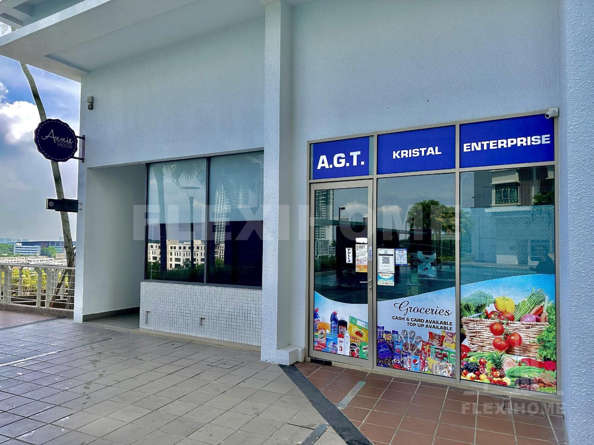 FlexiHome Shaftsbury: Day-Use Work Space in Cyberjaya Exterior photo